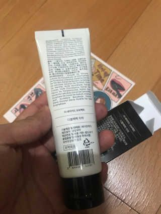 the naked object 디블랙팩치약 디블랙칫솔 세트 — 4점을 준 리뷰어가 2019년 6월 올린 사용 사진