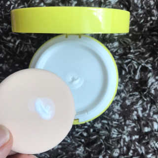 아토팜 톡톡 페이셜 선팩트 SPF43 PA+++ — 5점을 준 리뷰어가 2019년 6월 올린 사용 사진