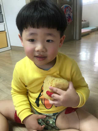 룰라러브 모공관리 끝 지중해산 천연해면 바디스펀지 — 5점을 준 리뷰어가 2018년 4월 올린 사용 사진
