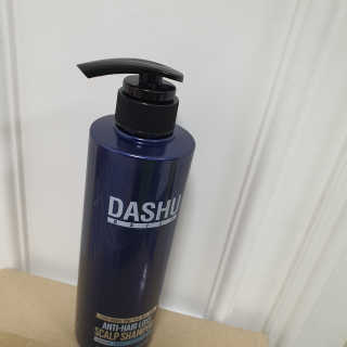 다슈코리아 다슈 데일리 단백질 한방 두피 골드 샴푸 500ml — 5점을 준 리뷰어가 2020년 3월 올린 사용 사진