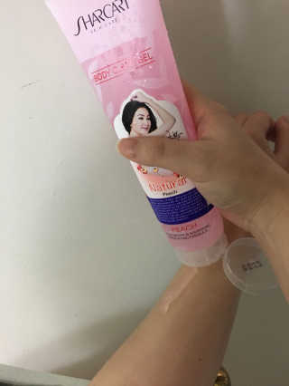 줌마들도 인정한 샤카트 페이스앤바디 필링젤 310ml — 5점을 준 리뷰어가 2018년 5월 올린 사용 사진