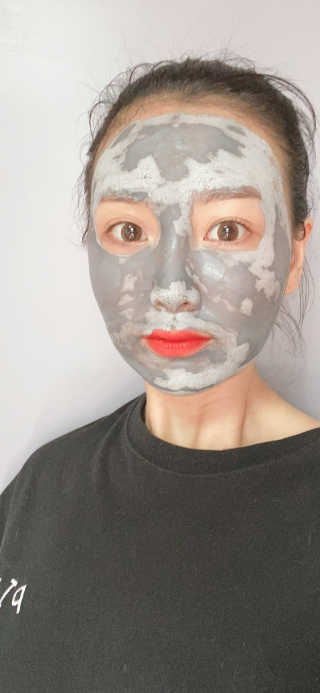 SWISSE 스위스 마누카 허니 디톡시파잉 페이셜 마스크 — 5점을 준 리뷰어가 2019년 12월 올린 사용 사진