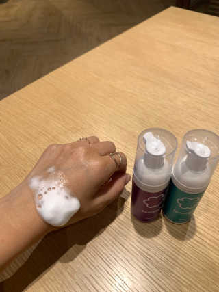 폼글 I foamgle [폼글] 거품가글 50ml 3종 - 민트, 라벤더, 라즈베리 — 5점을 준 리뷰어가 2019년 11월 올린 사용 사진
