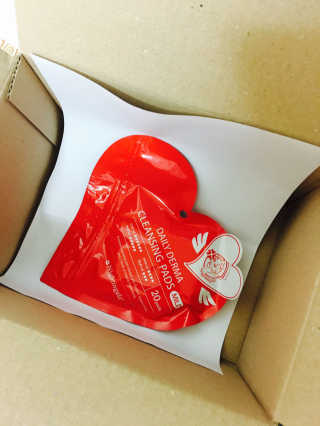 나이팅게일 데일리 더마 클렌징패드 마일드 (20매) — 3.67점을 준 리뷰어가 2017년 6월 올린 사용 사진
