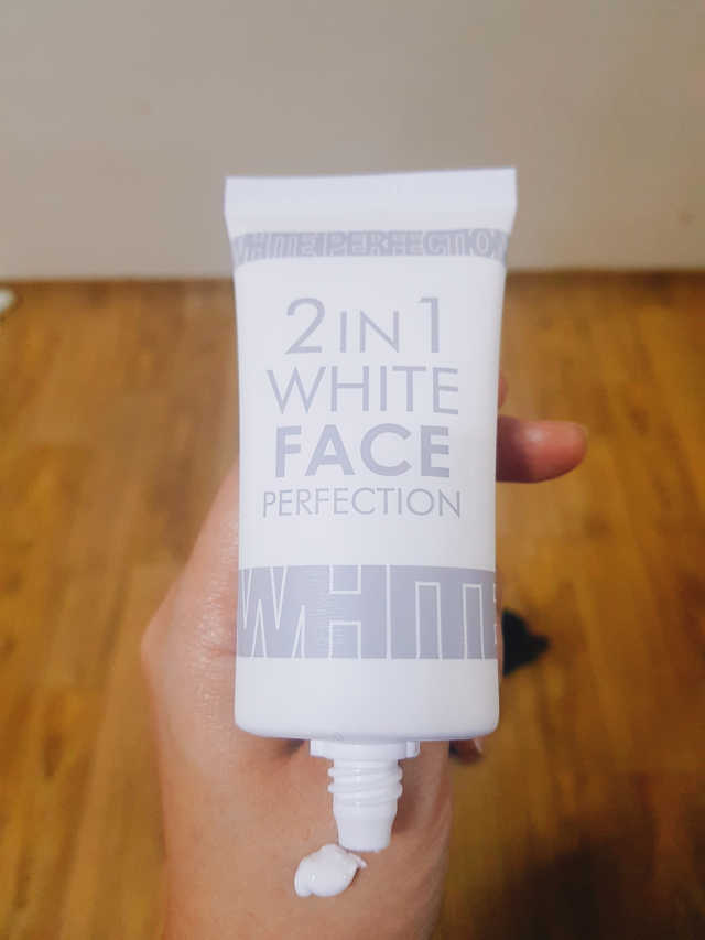 스킨바리스타 2in1 화이트 페이스 퍼펙션 50ml 리뷰 사진
