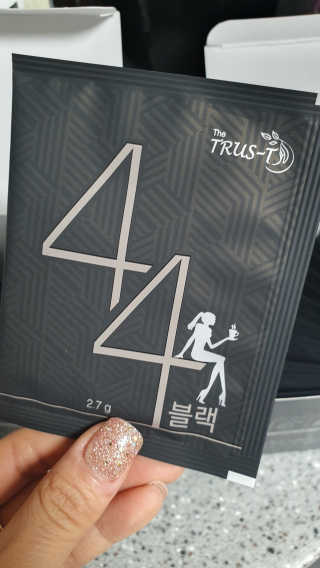 TRUS-T 트러스티44 TRUS-T 트러스티 44 다이어트 티백 — 4점을 준 리뷰어가 2019년 3월 올린 사용 사진
