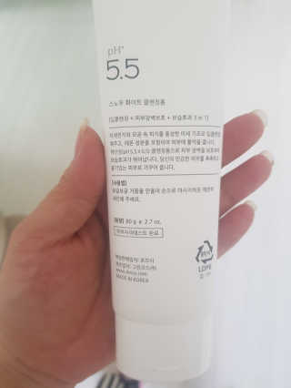 포므시 스노우화이트클렌징폼pH5.5 — 5점을 준 리뷰어가 2019년 8월 올린 사용 사진