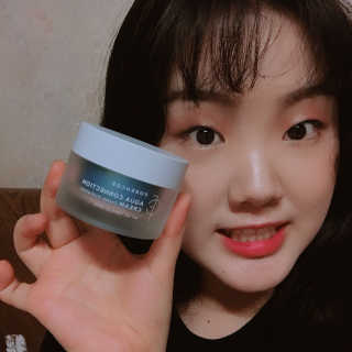 포렌코즈 아쿠아 커넥션 크림 — 4.33점을 준 리뷰어가 2017년 8월 올린 사용 사진
