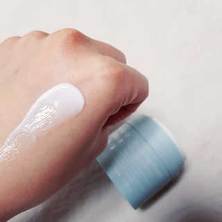 베니테이블 [바르는 유산균] 하이드레이팅 크림 — 4점을 준 리뷰어가 2020년 3월 올린 사용 사진