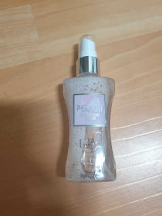 레드컨테이너 페로몬향 퍼퓸 바디미스트 80ml — 5점을 준 리뷰어가 2020년 1월 올린 사용 사진