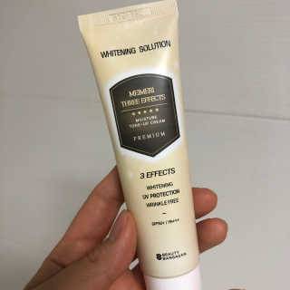 메이메리 쓰리이펙츠 모이스처 톤업크림 50ml — 5점을 준 리뷰어가 2020년 1월 올린 사용 사진