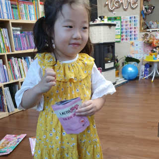 락토조이 구미젤리 복숭아맛 — 5점을 준 리뷰어가 2019년 6월 올린 사용 사진