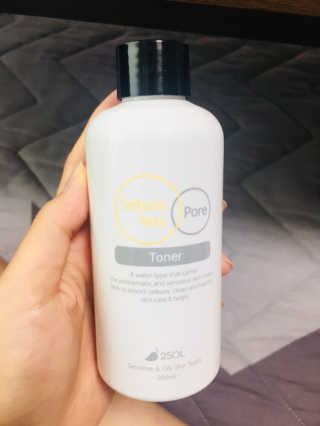 이솔화장품 이솔 세범 리스 포어 토너 200ml — 4.67점을 준 리뷰어가 2018년 8월 올린 사용 사진