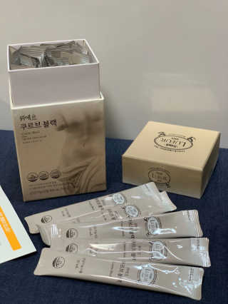 [하우투잇] 뤼에르 쿠르브 블랙 10ml x 30포 총 300ml — 5점을 준 리뷰어가 2020년 3월 올린 사용 사진