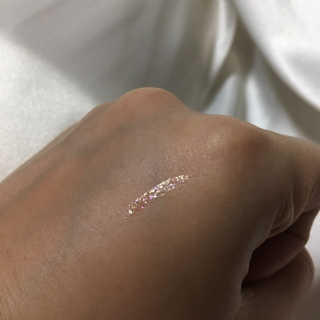 [블랙루즈] 펄블리 아이 글리터 4종 중 택 1 — 5점을 준 리뷰어가 2019년 8월 올린 사용 사진