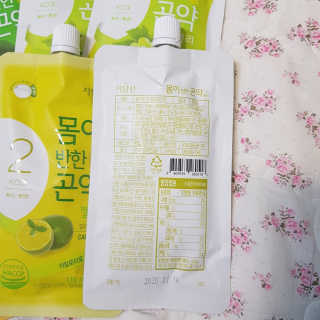 몸반곤 몸이반한 이중 곤약젤리 저칼로리4종_총8파우치 — 5점을 준 리뷰어가 2019년 3월 올린 사용 사진