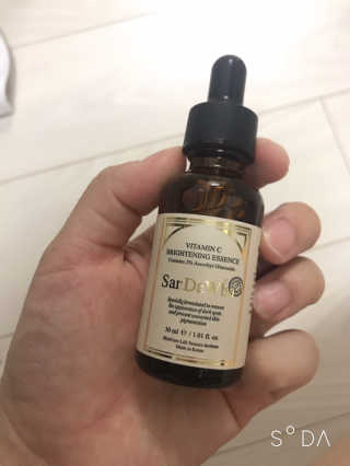 [스킨큐어] 산다화 비타민C 화이트닝 에센스 30ml — 5점을 준 리뷰어가 2019년 6월 올린 사용 사진