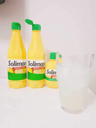 솔리몬 스퀴즈드 레몬즙 500ml X 2 + 280ml X 1 — 5점을 준 리뷰어가 2018년 10월 올린 사용 사진
