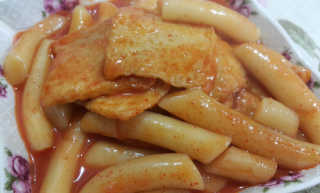 잠실맛집,홍코너떡볶이가우리집에[옛날맛,짜장맛옵션] — 4점을 준 리뷰어가 2019년 11월 올린 사용 사진