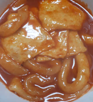 두번째 국떡 국가대표 떡볶이 1팩 + 영미칩 2봉 증정 — 5점을 준 리뷰어가 2019년 2월 올린 사용 사진