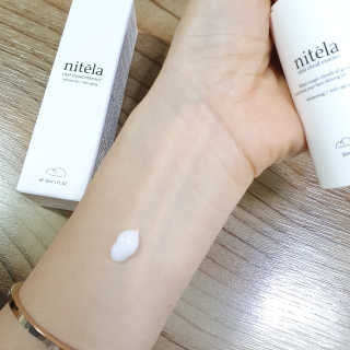 니텔라 바이탈 클라우드 에센스 — 5점을 준 리뷰어가 2020년 1월 올린 사용 사진