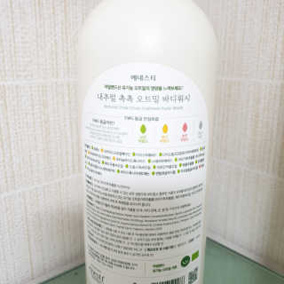 (주)에네스티 내추럴 촉촉  오트밀 바디워시 500ml — 4점을 준 리뷰어가 2019년 10월 올린 사용 사진