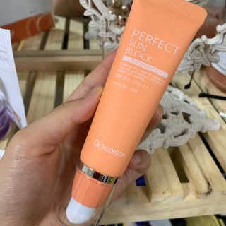 닥터헤디슨 헤디슨 퍼펙트 썬블럭 — 5점을 준 리뷰어가 2019년 9월 올린 사용 사진