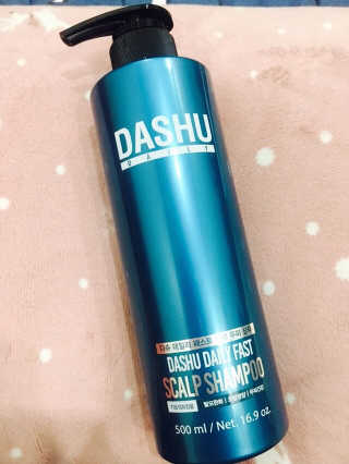 다슈코리아 다슈 데일리 패스트 한방 두피 샴푸 500ml — 5점을 준 리뷰어가 2018년 2월 올린 사용 사진