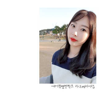 [블랙루즈] 에어 핏 벨벳틴트 시즌1 7종 중 택1+랜덤1 — 5점을 준 리뷰어가 2018년 11월 올린 사용 사진