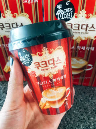 (주)쟈뎅 쟈뎅 까페모리 쿠크다스 까페라떼 — 4.17점을 준 리뷰어가 2017년 11월 올린 사용 사진