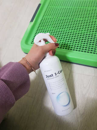 [펫토리아] 뚝딱케어 강아지 고양이 다목적세정제 — 5점을 준 리뷰어가 2020년 2월 올린 사용 사진