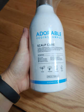 순수연구소 탈모증상완화 어도러블 여인 샴푸 500ml — 5점을 준 리뷰어가 2020년 4월 올린 사용 사진