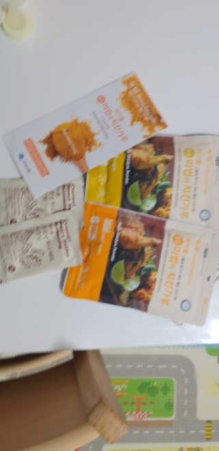 MCP 하이몰 마법의치킨가루2봉랜덤 + 코코넛허니버터2봉 — 5점을 준 리뷰어가 2020년 3월 올린 사용 사진
