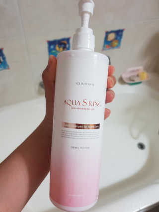 아쿠아큐링 아쿠아S링 퓨어리프레싱 헤어케어 500ml — 5점을 준 리뷰어가 2018년 8월 올린 사용 사진