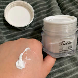파시스 올인원 진주 화이트닝 크림 100ml — 4점을 준 리뷰어가 2019년 4월 올린 사용 사진