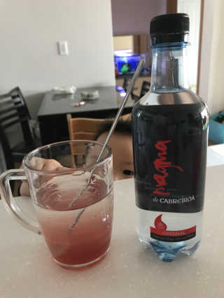 마그마 탄산수 — 4.67점을 준 리뷰어가 2018년 2월 올린 사용 사진