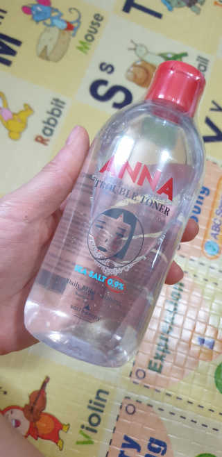 솔테라피 안나 트러블 토너 300ml — 5점을 준 리뷰어가 2019년 4월 올린 사용 사진