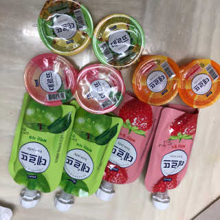 데르뜨 떠먹는 과일 3종, 짜먹는 과일 2종 총 10개 체험 — 5점을 준 리뷰어가 2020년 3월 올린 사용 사진