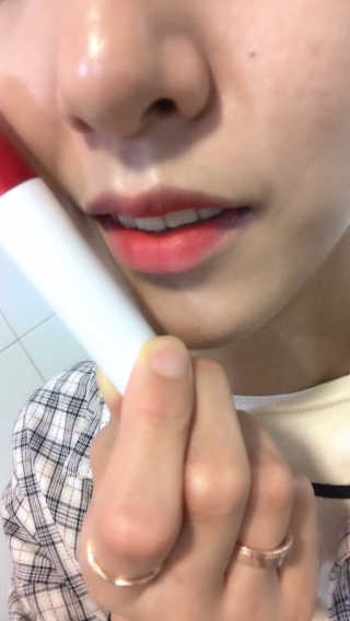 [블랙루즈] 코튼 립 컬러 — 5점을 준 리뷰어가 2018년 9월 올린 사용 사진