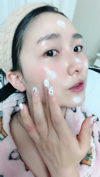 보나쥬르 멜팅 글로우 카밍 크림 50ml — 4점을 준 리뷰어가 2020년 1월 올린 사용 사진
