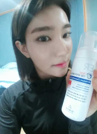 Dr.메디션 ER 네이처 클렌징폼- 오일리스킨용 — 5점을 준 리뷰어가 2018년 7월 올린 사용 사진