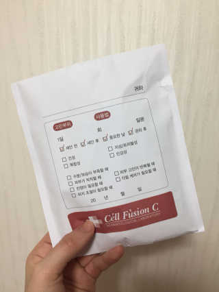 셀퓨전씨 트리악 포어 딜리트 버블 팩 — 4.67점을 준 리뷰어가 2018년 4월 올린 사용 사진
