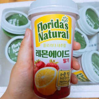 플로리다 내추럴 플로리다내추럴 레몬에이드  2종 — 5점을 준 리뷰어가 2018년 7월 올린 사용 사진