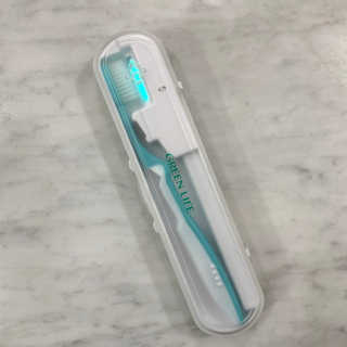 네온마켓 청정일기 휴대용 칫솔살균기 — 5점을 준 리뷰어가 2019년 2월 올린 사용 사진