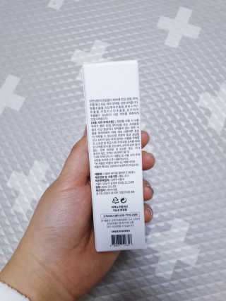 니텔라 바이탈 클라우드 에센스 — 4점을 준 리뷰어가 2019년 12월 올린 사용 사진