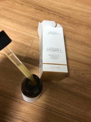 브루클린 보타니 Vitamin C Serum — 3.5점을 준 리뷰어가 2017년 4월 올린 사용 사진