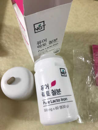 네츄럴굿띵스 퓨어 락토 철분 60일분 — 4.67점을 준 리뷰어가 2018년 1월 올린 사용 사진