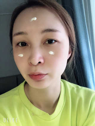 닥터헤디슨 헤디슨 퍼펙트 썬블럭 — 5점을 준 리뷰어가 2019년 9월 올린 사용 사진