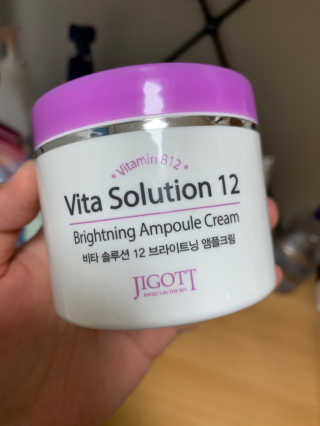 지고트 비타솔루션12 브라이트닝 앰플 크림 100ml — 5점을 준 리뷰어가 2019년 7월 올린 사용 사진