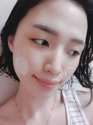 지고트 마유 모이스처 크림 70ml — 5점을 준 리뷰어가 2019년 5월 올린 사용 사진